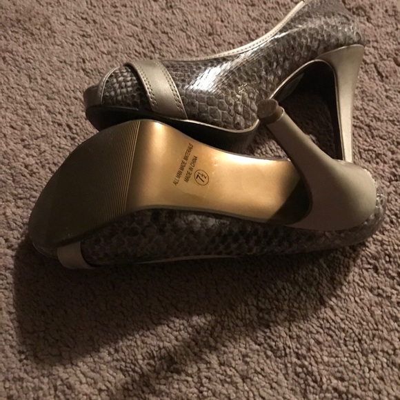 Great for that hard to find look - Picture 4 of 4